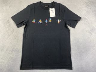 PAUL SMITH MEN'S REG FIT SS TSHIRT KAYAKS. SIZE: S, MADE FROM: 100 ORGANIC COTTON. RRP: £65