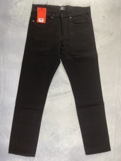 PAUL SMITH MEN'S STANDARD FIT JEAN. SIZE: 32, MADE FROM: 100 COTTON. RRP: £130