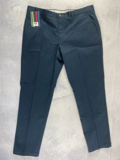 PAUL SMITH MEN'S TAPERED FIT CHINO. SIZE: 36, MADE FROM: 97% COTTON 3% ELASTANE - WOVEN PIECE DYED 257GM. RRP: £140