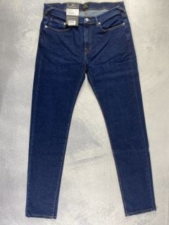 PAUL SMITH MEN'S SLIM FIT JEAN. SIZE: 30, MADE FROM: 96% COTTON 1% ELASTANE 3% OTHER FIBRES. RRP: £135