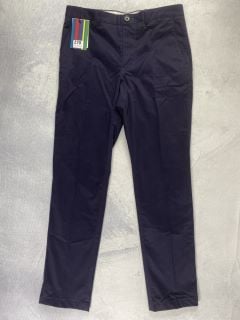 PAUL SMITH MEN'S MID FIT CHINO. SIZE: 30, MADE FROM: 98% COTTON 2% ELASTANE - WOVEN PIECE DYED 235GM. RRP: £120