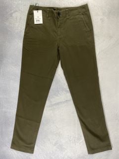 PAUL SMITH MEN'S TAPERED FIT CHINO. SIZE: 30, MADE FROM: 99% COTTON 1% ELASTANE. RRP: £155