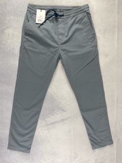 PAUL SMITH MEN'S DRAWCORD TROUSER. SIZE: M, MADE FROM: 97% COTTON 3% ELASTANE. RRP: £150