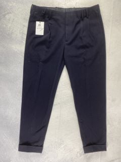 PAUL SMITH MEN'S TROUSER TAPERED FIT. SIZE: 32, MADE FROM: 97% COTTON 3% ELASTANE. RRP: £175