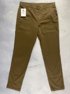 PAUL SMITH MEN'S TAPERD FIT TROUSER. SIZE: 30, MADE FROM: 98% COTTON 2% ELASTANE. RRP: £140