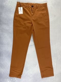 PAUL SMITH MEN'S MID FIT CLEAN CHINO ZEBRA EMB. SIZE: 32, MADE FROM: 97% ORGANIC COTTON 3 % ELASTANE. RRP: £140