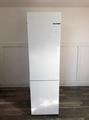 BOSCH FRIDGE FREEZER - MODEL KGN392WDFG RRP £639: LOCATION - FLOOR(COLLECTION OR OPTIONAL DELIVERY AVAILABLE)