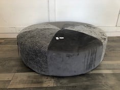 DFS.COM GREY PATTERN ROUND FOOTSTOOL RRP £349: LOCATION - FLOOR(COLLECTION OR OPTIONAL DELIVERY AVAILABLE)