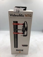 RODE VIDEOMIC NTG : LOCATION - A RACK