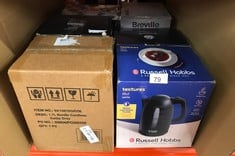 QUANTITY OF ITEMS TO INCLUDE RUSSELL HOBBS TEXTURES ELECTRIC 1.7L CORDLESS KETTLE (FAST BOIL 3KW, BLACK PREMIUM PLASTIC, MATT & HIGH GLOSS FINISH, REMOVABLE WASHABLE ANTI-SCALE FILTER, PUSH TO OPEN L