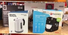 QUANTITY OF KITCHEN & APPLIANCES ITEMS TO INCLUDE MORPHY RICHARDS 1.7L MOTIVE JUG KETTLE 3KW RAPID BOIL, AUTOMATIC SHUT-OFF, BOIL DRY PROTECTION, 360 DEGREE BASE, BLUE ILLUMINATION ON/OFF SWITCH, CHA