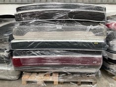 8 X MATTRESSES OF VARIOUS MODELS AND SIZES INCLUDING PREMIUM VISCOELASTIC 150X190 (MAY BE BROKEN OR DIRTY).