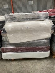 7 X MATTRESSES VARIOUS MODELS AND SIZES INCLUDING MATTRESS TOPPER FERLEX UNSPECIFIED SIZE (MAY BE BROKEN OR DIRTY).