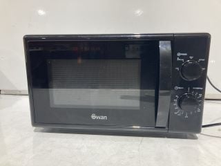 GEORGE HOME 700W BLACK DIGITAL MICROWAVE