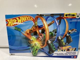 QTY OF ITEMS TO INCLUDE HOT WHEELS CORKSCREW CRASH LOOPING INFERNAL