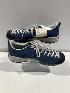 SCARPA SIZE 12 MOUNTAINEERING TRAINERS