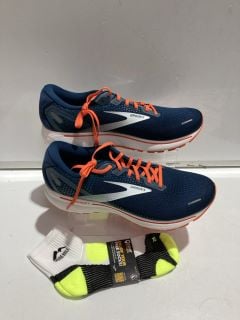 ITEM TO INCLUDE BROOKS GHOST 14 TRAINERS UK 12