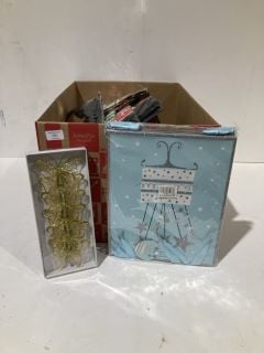 BOX OF CHRISTMAS ITEMS TO INCLUDE CARD MAKING KITS LABELS AND GIFT BAGS