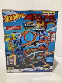 HOT WHEELS ULTIMATE GARAGE