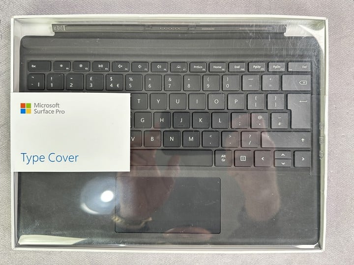 Microsoft Surface Pro Type Cover Model No-1725 Sealed (VAT ONLY PAYABLE ON BUYERS PREMIUM) (MPSE53991670)