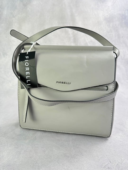 Fiorelli Mia Cross Body Bag With Tag - 26x25x5cm Approx (VAT ONLY PAYABLE ON BUYERS PREMIUM) (BAAP63)