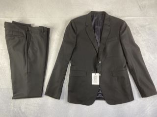 Paul Smith Men'S Slim Fit 2 Button Suit. Size: 40/50, Made From: 100% Wool. Rrp: £835