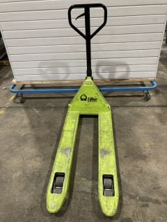 TREND PALLET PUMP TRUCK 2500KG