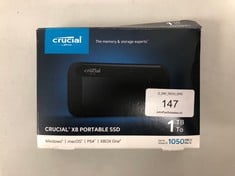 CRUCIAL 1 TB SSD LAPTOP HARD DRIVE (ORIGINAL RRP - €151.46) IN BLACK (BOX AND USB-C CABLE) [JPTZ8198]