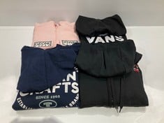 4 X SWEATSHIRTS VARIOUS BRANDS AND SIZES INCLUDING BLACK VANS SWEATSHIRT SIZE M - LOCATION 42B.