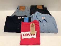 5 X LEVIS GARMENTS VARIOUS MODELS AND SIZES INCLUDING T-SHIRT GIRL 6A - LOCATION 36B.