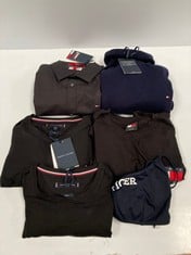 6 X TOMMY HILFIGER BRAND CLOTHING VARIOUS SIZES AND MODELS INCLUDING BLACK SHIRT SIZE L-LOCATION 21C.