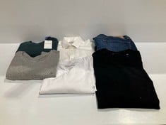 6 X JACK&JONES GARMENTS VARIOUS MODELS AND SIZES INCLUDING WHITE T-SHIRT SIZE L - LOCATION 33C.