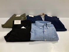 5 X JACK&JONES GARMENTS VARIOUS MODELS AND SIZES INCLUDING BLUE SHIRT SIZE S - LOCATION 33C.