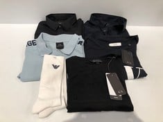 6 X ARMANI EXCHANGE GARMENTS VARIOUS STYLES AND SIZES INCLUDING SOCKS - LOCATION 46C.