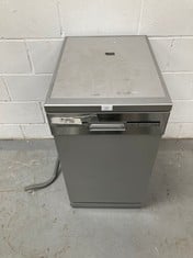 EXQUISIT DISHWASHER GSP9109-030E SILVER | 45 CM FREESTANDING, FREESTANDING DISHWASHER | 9 CUSTOMISED CEILINGS | SILVER (BROKEN).