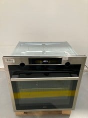 AEG BEE435111M MULTIFUNCTION ELECTRIC OVEN, INTEGRABLE, AQUACLEAN CLEANING, 9 FUNCTIONS, MULTILEVEL COOKING, LCD TOUCH DISPLAY, XXL FAN, 72 L CAPACITY, STAINLESS STEEL, CLASS A+, MADE IN EU, (P.V.P.