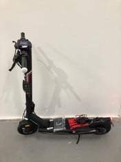 ELECTRIC SCOOTER DUCATI PRO 2 (WITHOUT ORIGINAL BOX) P.V.P 594€.