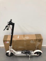 XIAOMI MI ELECTRIC SCOOTER WITH 30 KM RANGE, WHITE P.V.P. 408,40€ .