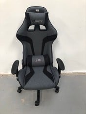 DRIFT GAMING CHAIR DR90 -DR90DGB - PROFESSIONAL CHAIR, BREATHABLE FABRIC, PADDED 2D ARMRESTS, LUMBAR/CERVICAL CUSHION, GREY/BLACK, 63 X 67 X (124,5-132) CM (W X D X H) P.V.P. 159,90€.