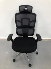 SONGMICS ERGONOMIC OFFICE CHAIR, HIGH BACK DESK CHAIR, MESH CHAIR WITH HEIGHT ADJUSTABLE LUMBAR SUPPORT, ADJUSTABLE HEADREST AND 3D ADJUSTABLE ARMRESTS, BLACK INK OBN070B01 (DAMAGED BACKREST) P.V.P 1