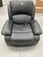 DON DESCANSO - TREVI BLACK RECLINING 160º RELAX MASSAGE ARMCHAIR WITH 8 SILENT MOTORS, LUMBAR HEAT, 4 ZONES MASSAGE SYSTEM AND ANTI-CUSHIONED PU. MASSAGE 4 ZONES AND FINISHED IN ANTI-QUARTZ PU [INCLU