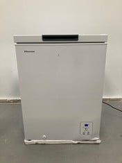 HISENSE FT184D4AWYE - CHEST FREEZER HORIZONTAL, BASKET WITH HANDLE, ELECTRONIC TEMPERATURE CONTROL, WITH 142 L NET CAPACITY, SILENT 40 DBA, COLOUR WHITE P.V.P 199€ (DAMAGED).