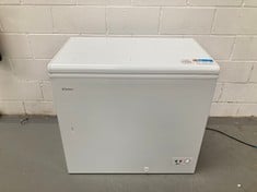 CANDY CCHH 200E, CHEST FREEZER, WIDTH 92CM, 196L, STATIC TECHNOLOGY, 1 BASKET, EXTERNAL ELECTRONIC CONTROL, TEMPERATURE INDICATOR, TEMPERATURE RISE ALARM, 39DB, WHITE (P.V.P 237€) (DAMAGED).