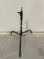 AVENGER FOLD FLAT TRIPOD MODEL: A2018FCB