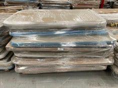 PALLET VARIETY OF UPHOLSTERED BASES AND BED BASE INCLUDING 3T BEIGE BASE WITHOUT LEGS 150X190CM (MAY BE BROKEN OR INCOMPLETE).