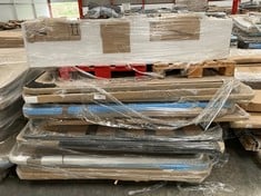 PALLET VARIETY OF FURNITURE, UPHOLSTERED BASES AND BED BASE INCLUDING 135X190CM VALLEY MODEL (MAY BE BROKEN OR INCOMPLETE).