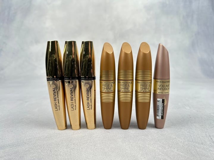 Max Factor Various Mascara Including Rise & Shine Lift & Volume, 7x Units In Various Colours  (VAT ONLY PAYABLE ON BUYERS PREMIUM) (BAAP19)