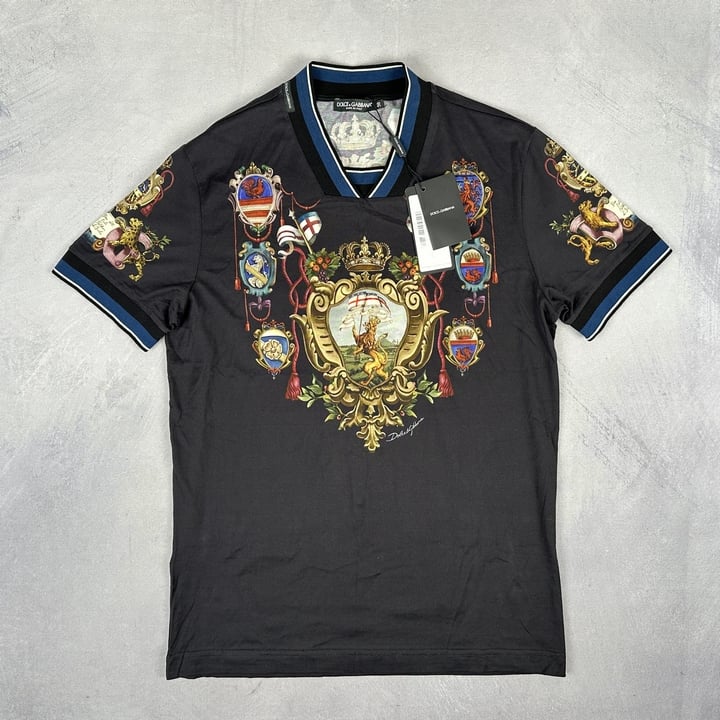 Dolce & Gabbana T-Shirt With Tags  (Security Tag Damage)   - Size 50 (VAT ONLY PAYABLE ON BUYERS PREMIUM) (BAAP155)