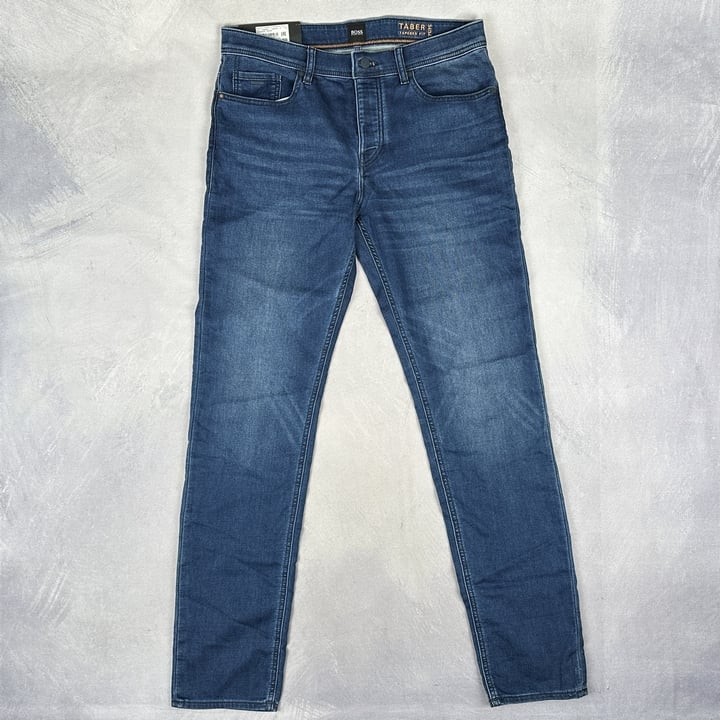 Hugo Boss Taber Jeans With Tags  - Size W34-L34  (VAT ONLY PAYABLE ON BUYERS PREMIUM) (BAAP81)