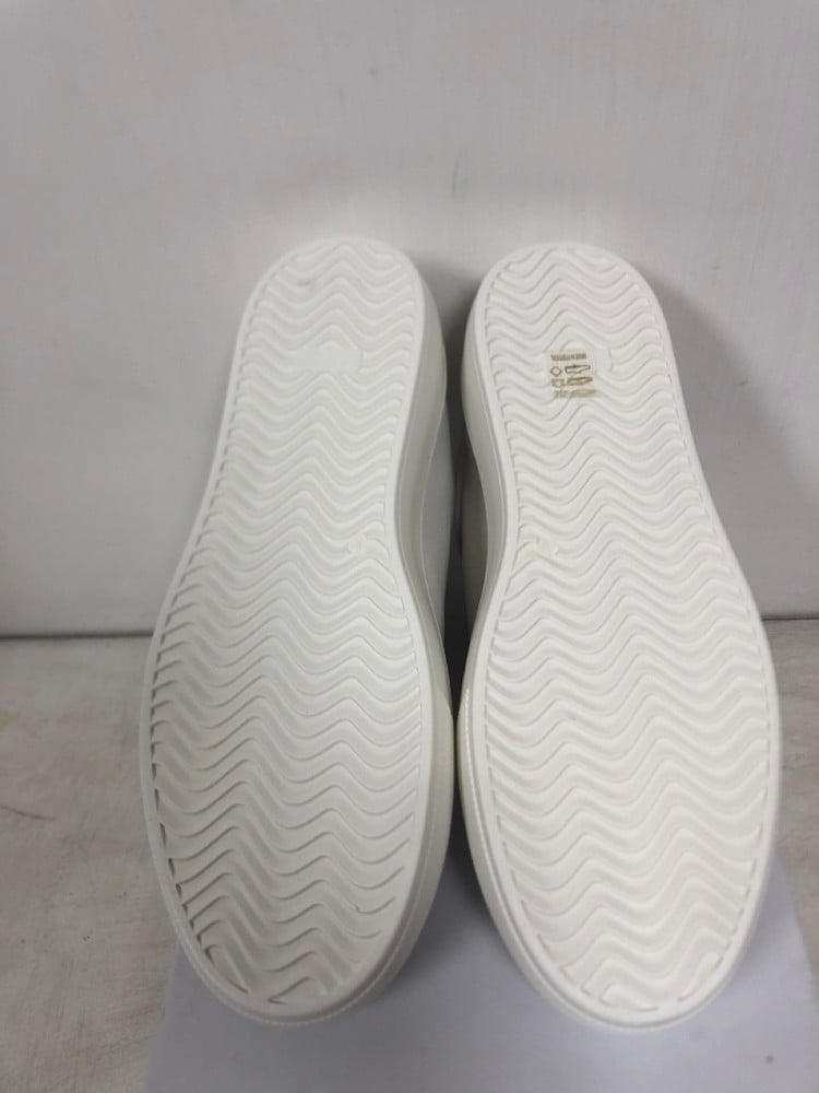 arne leather trainer